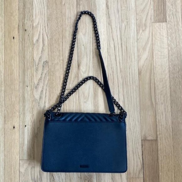 ALDO Greenwald Chain Border Quilted Cross Boody Bag in Black Colour - Picture 8 of 11